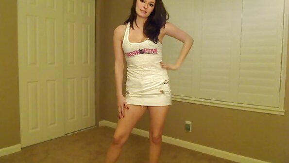 Brineta je u analnom i pokazuje nam kako se to radi kako treba