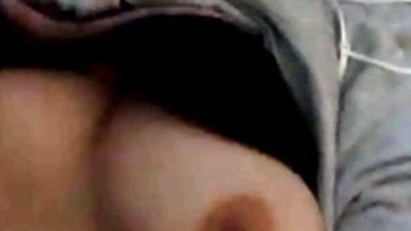 Riba s prirodnim sisama pokazuje nam kako radi na kurac