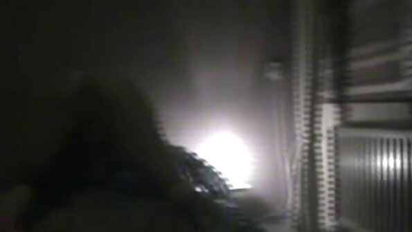 Neverovatna neočekivana seks akcija na kaminu na Badnje veče